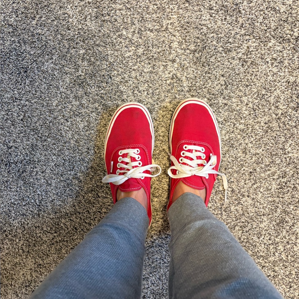 Vans- red